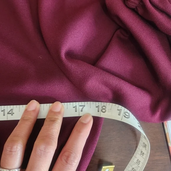 2 Hearts mock neckline sleeves 3/4 waist Belt Size Small - Picture 12 of 14